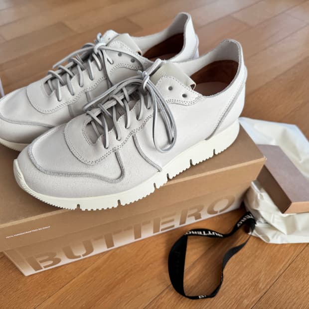 부테로 카레라 화이트 크랙레더 40 새제품