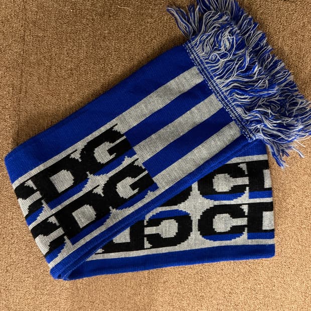 CDG 블루 스트라이프 머플러