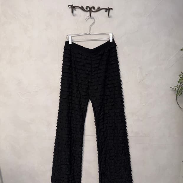 Black ruffle pleats banding wide pants 