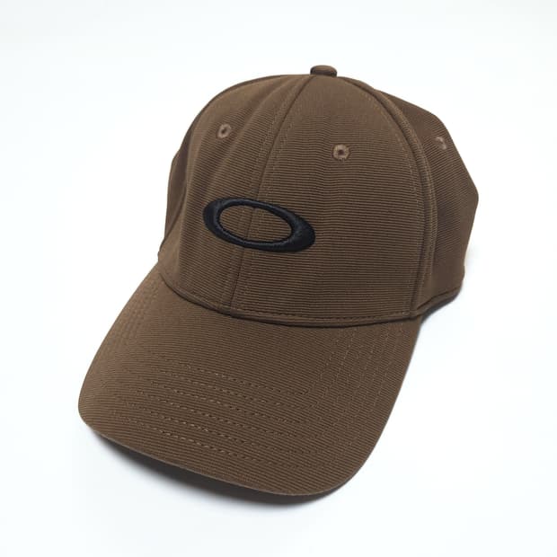 오클리 OAKLEY 틴칸 리믹스 볼캡 캡모자 브라운