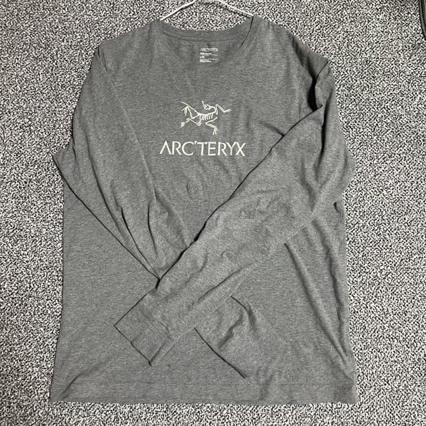 아크테릭스 롱슬리브