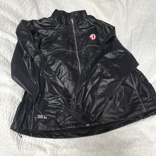 두산베어스 스파오 오버핏 스티치 윈드브레이커 L