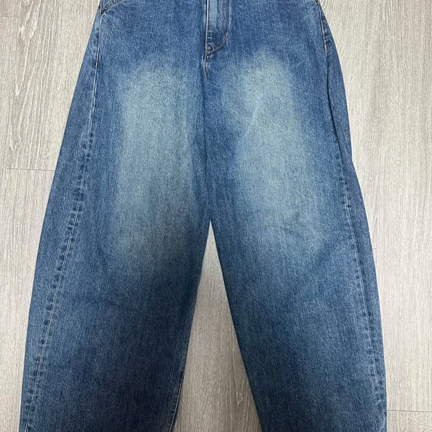 해칭룸 와이드 커브진 워시드블루