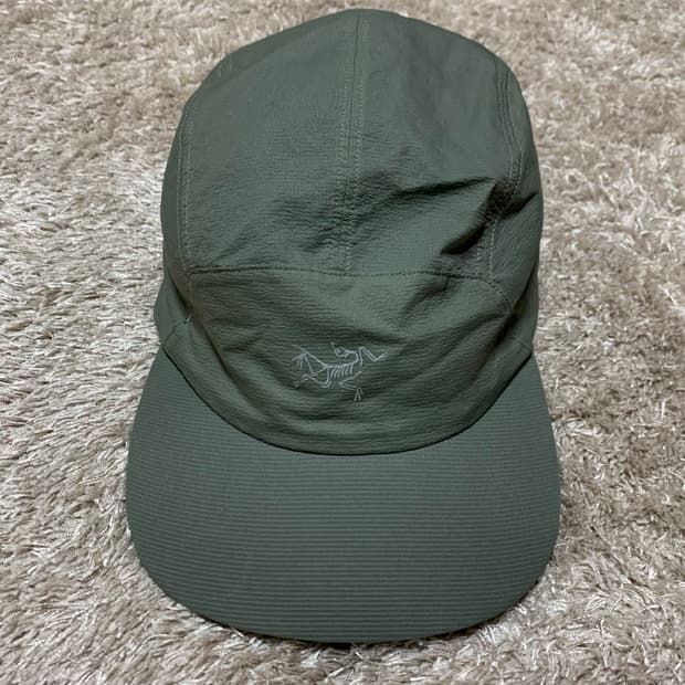 아크테릭스 노반 브림햇 forage (카키)