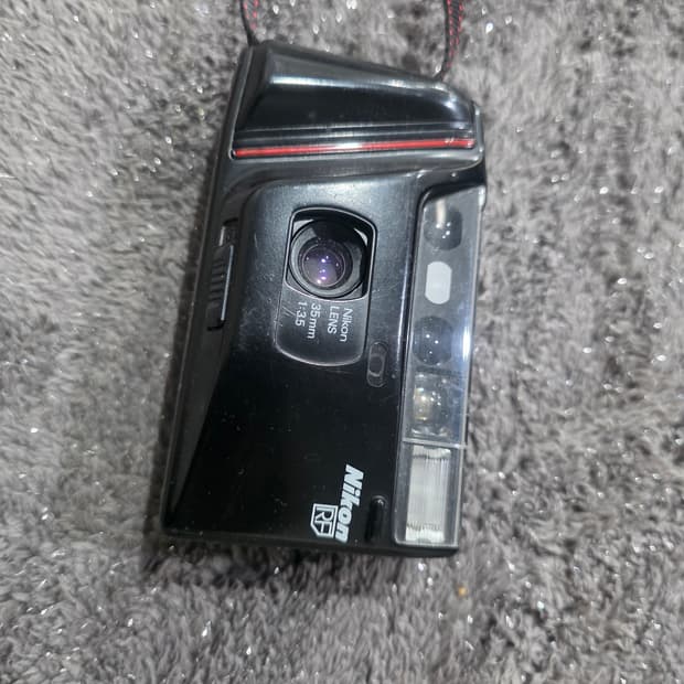 니콘 필름카메라