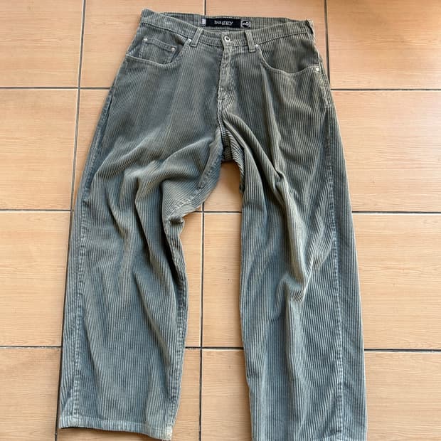 90‘s 리바이스 실버탭 베기 코듀로이팬츠