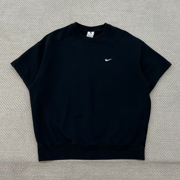 나이키 반팔 스웻셔츠 r3541