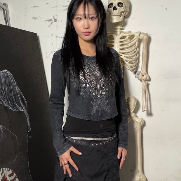 버카루 y2k 프린팅 크롭 롱슬리브 긴팔티 xs