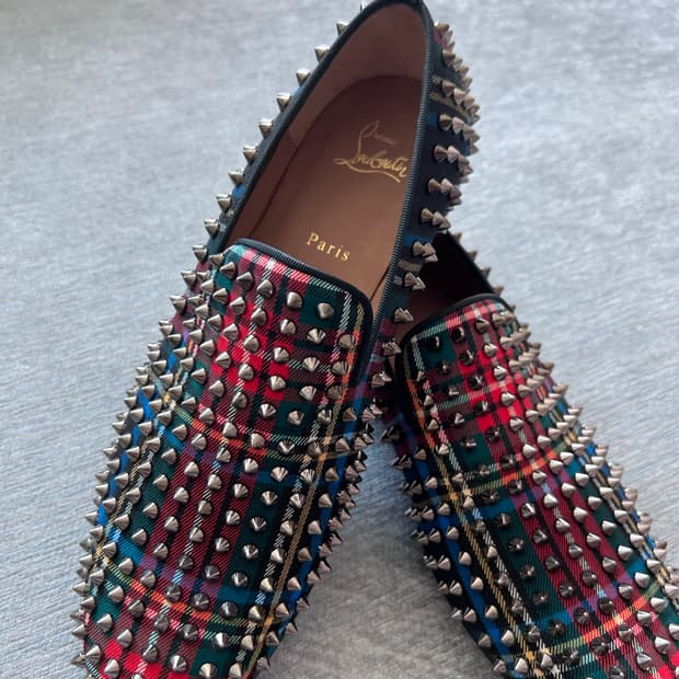 [42] 새상품 크리스찬루부탱 타탄체크 롤러보이