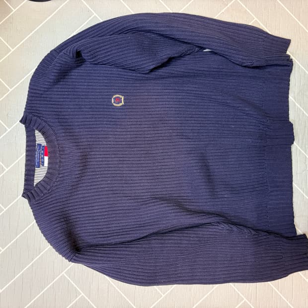 타미힐피거 빈티지 니트 