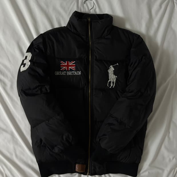 폴로 빅포니 브리튼 패딩 블랙