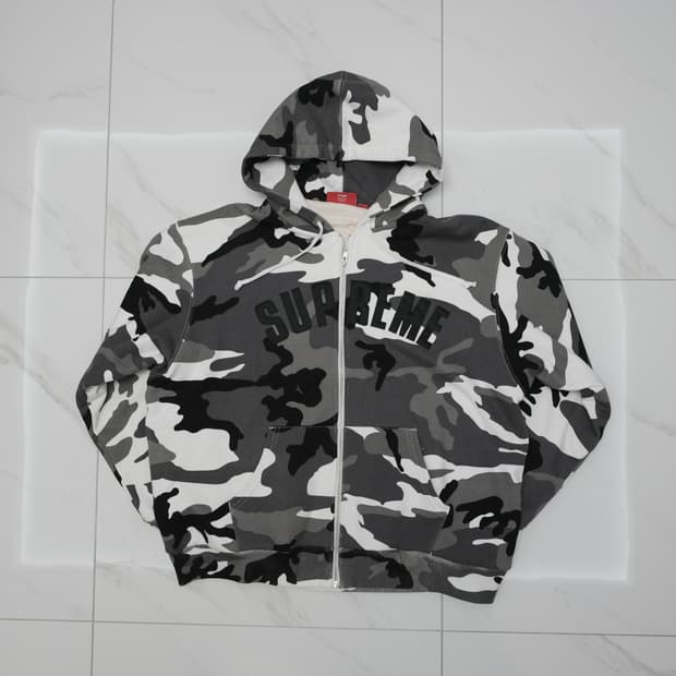 [L] 슈프림 아크 써멀 라인드 집업 후드 스노우 카모