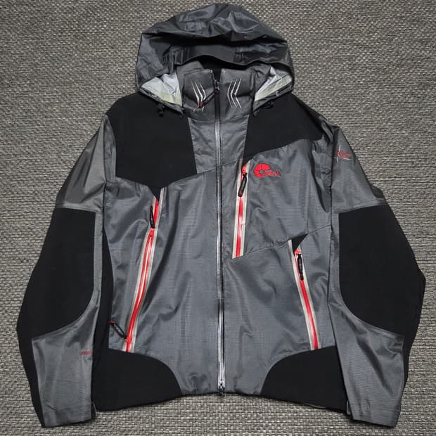 네파 기능성 고어텍스,퍼택스 바람막이