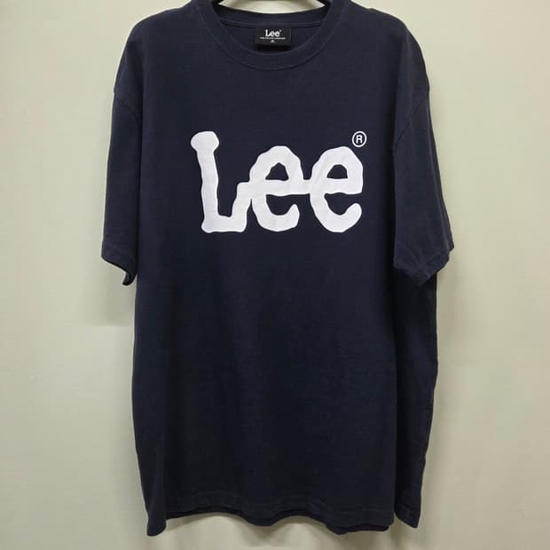 Lee 로고 반팔티m