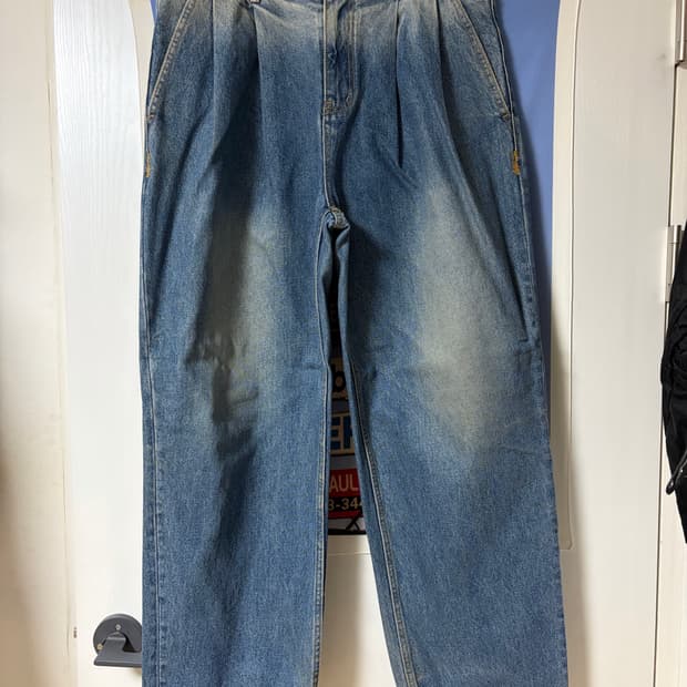 아더에러 워싱 데님팬츠 a3