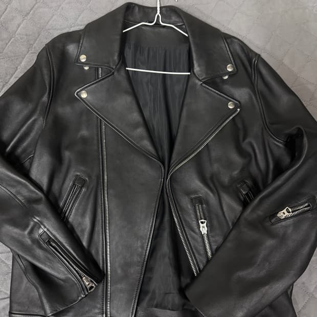 아크네 네이트 레더 클린 자켓