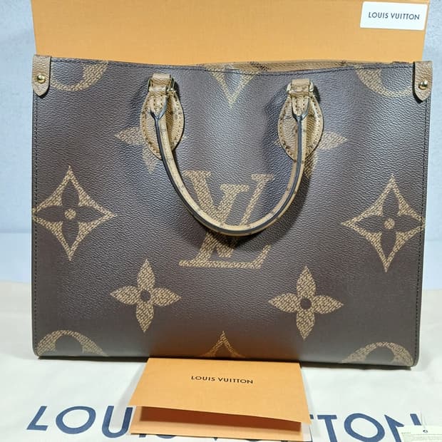 루이비통 온더고MM 토트백 M45321