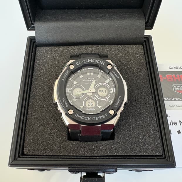 지샥 지스틸 터프솔라 GST W300 5524