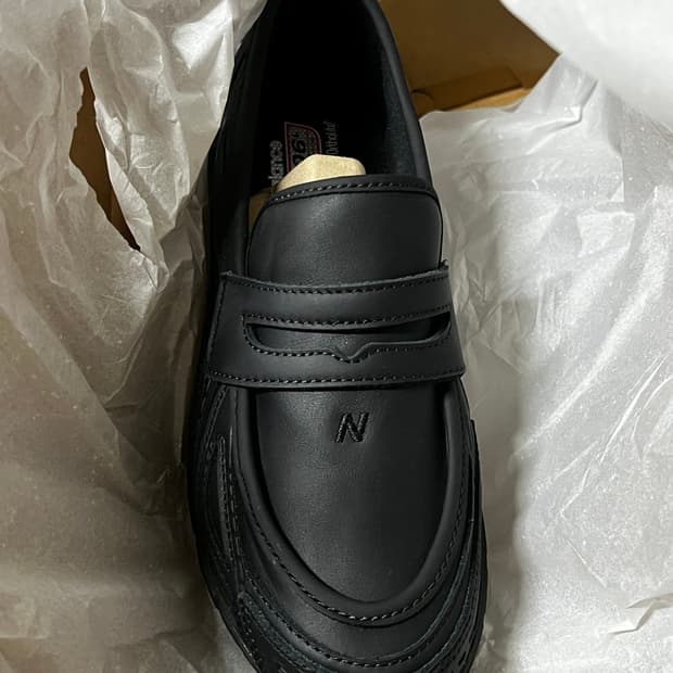 뉴발란스 1906L 265사이즈