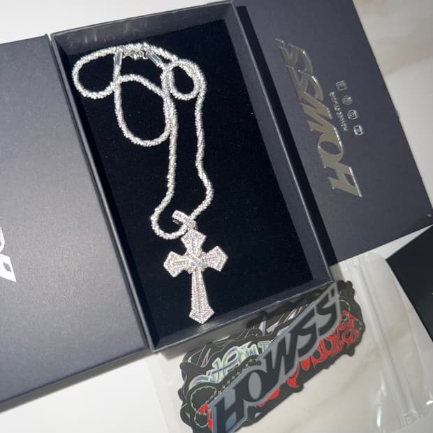 (OS) HOWSS 지르코니아 아이스 아웃 십자가 목걸이