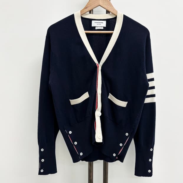 [4]톰브라운 사선완장 캐시미어 가디건