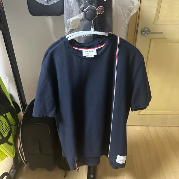 톰브라운 스프라이트 반팔 3사