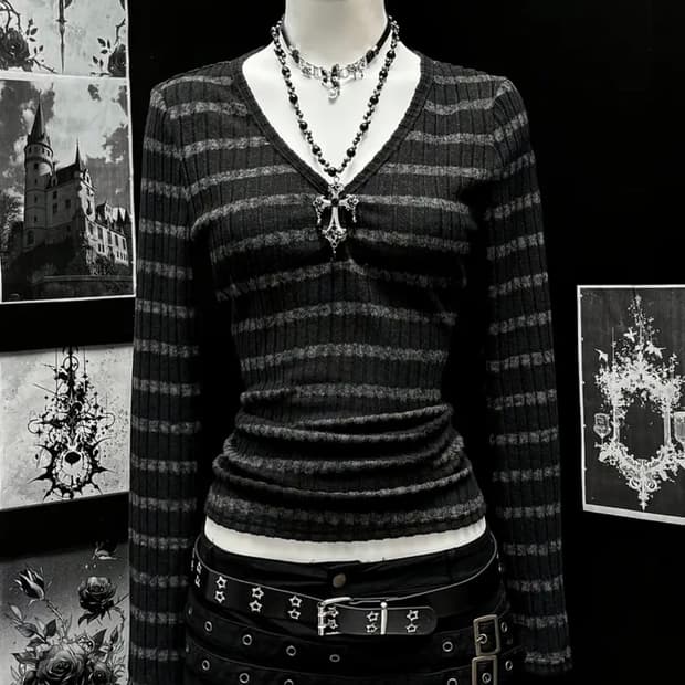 쉬인 고스 브이넥 니트슬리브