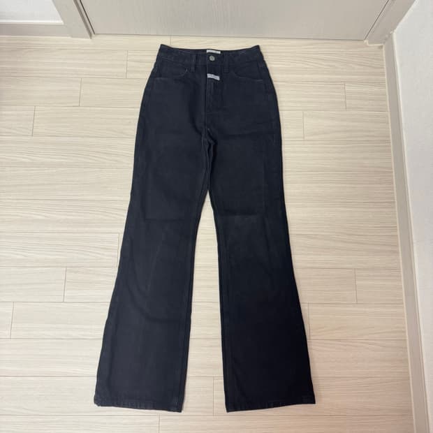 (25) 마리떼프랑소와저버 부츠컷 데님팬츠