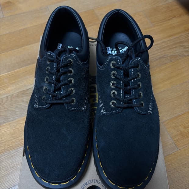 (270) 닥터마틴 8053 스웨이드