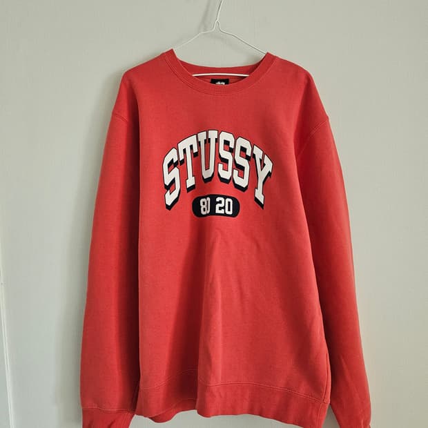 스투시 Stussy 8020 스웻셔츠
