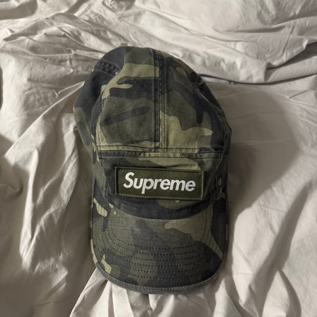 슈프림 카모캡