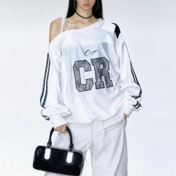 CURRIGES 오프숄더