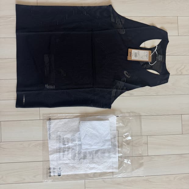 아식스 메타런 싱글렛 S (새상품)