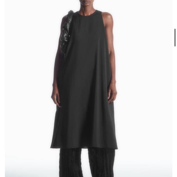 cos 레이서넥 원피스 블랙