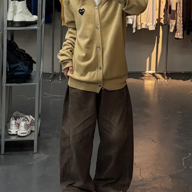 꼼데가르송 블랙하트 와펜 가디건 A2379