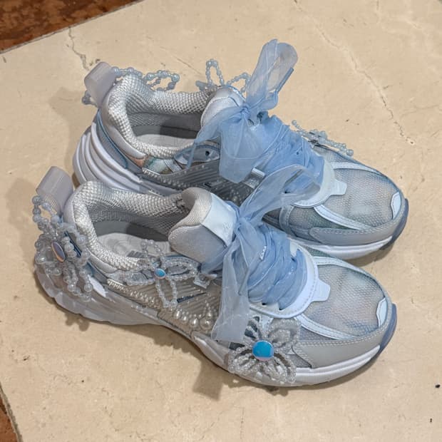 수잔팡 나이키 스니커즈 230