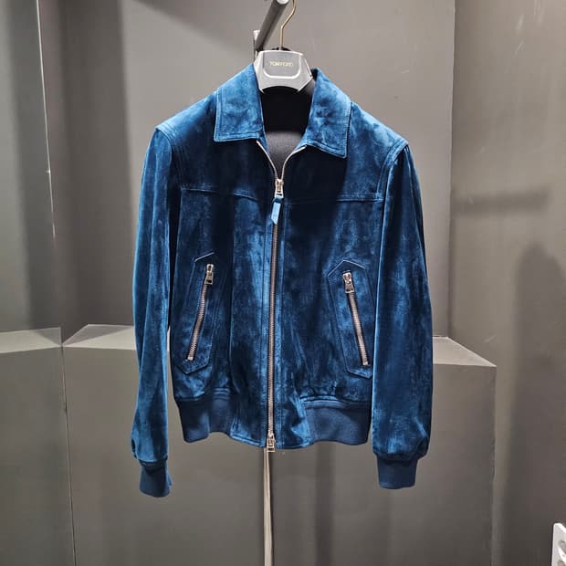 톰포드 블루 스웨이드 신상 트러커자켓