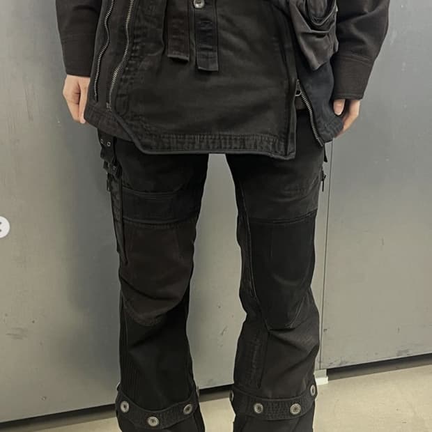 Hyeinseo patchwork pants 