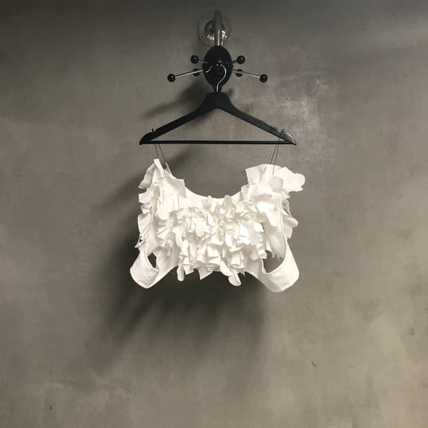 꼼데가르송 민소매 크롭 탑 새상품 S(W)