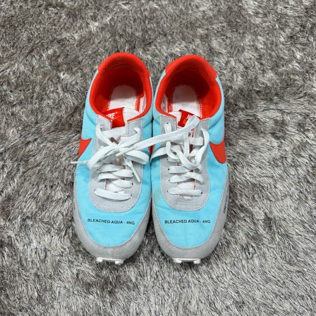 240 나이키 데이브레이크