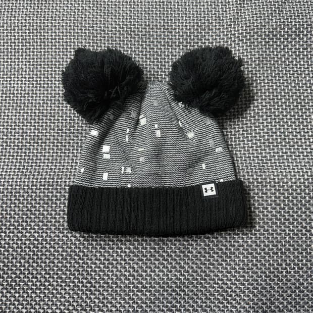 언더아머 방울비니 (old-8242)