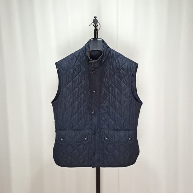 (택포) 바버 로더데일 퀼팅 베스트 XL C221
