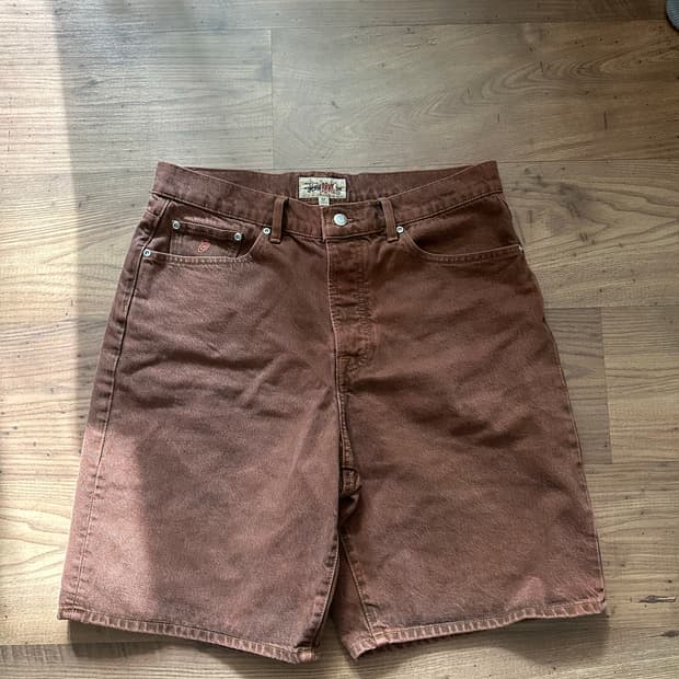 스투시 반바지 배기핏