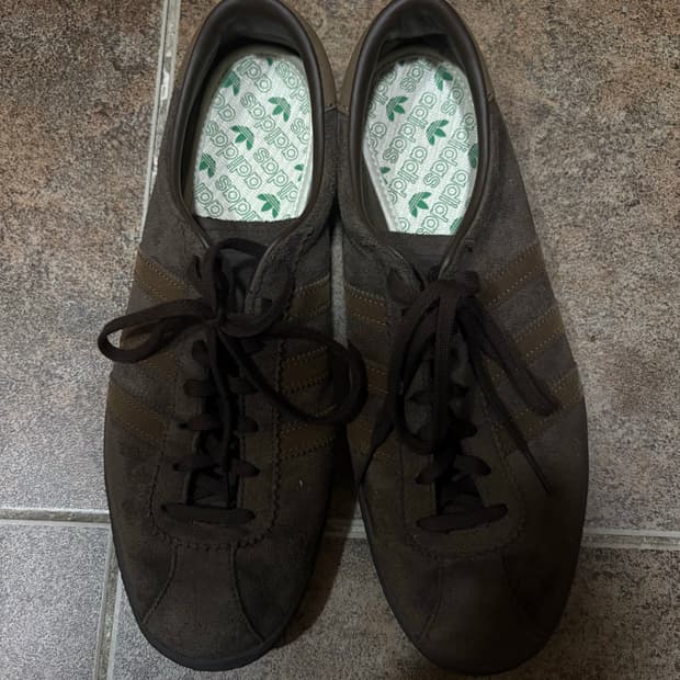 아디다스 토바코 브라운 290