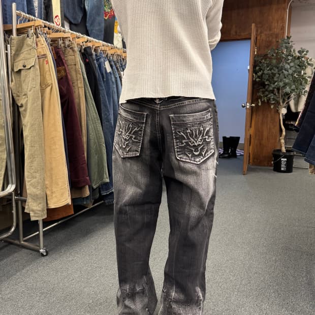 4L)Candid Keven 빈티지 포켓 드래곤 자수 흑청 힙합팬츠