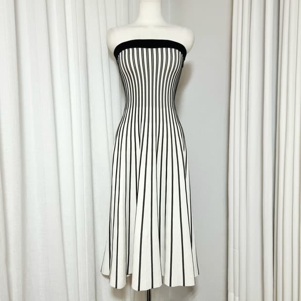 마쥬 maje 튜브탑 니트 롱 원피스 (44-날씬55/표기2) 상태최상