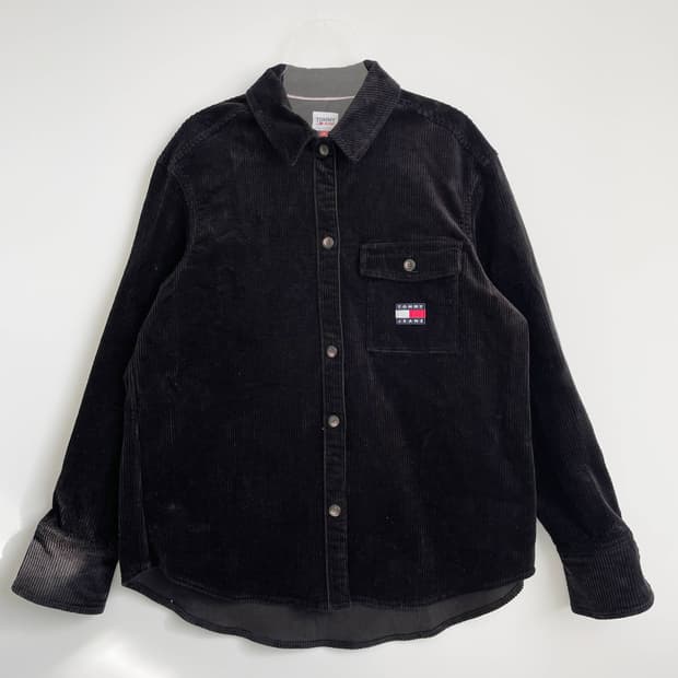 F2 타미진스(Tommy Jeans) 블랙 코듀로이 셔츠 M사이즈
