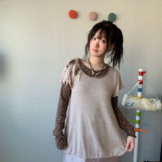 cube sugar, flower tee 