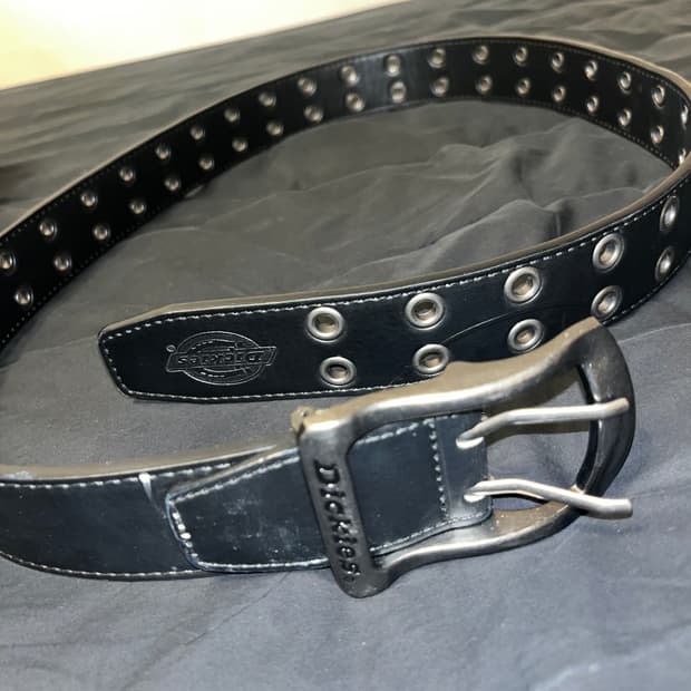 디키즈 아일렛 레더 벨트 블랙