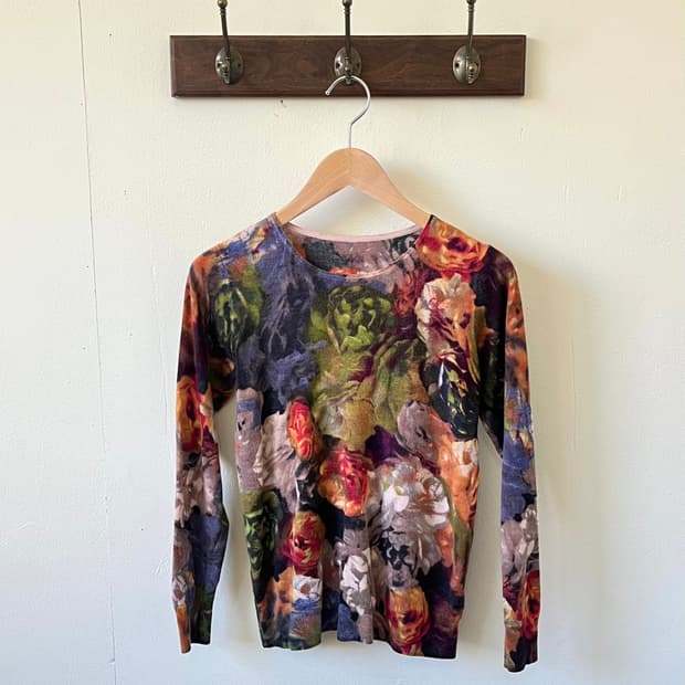 Gess 캐시미어 로즈 스웨터